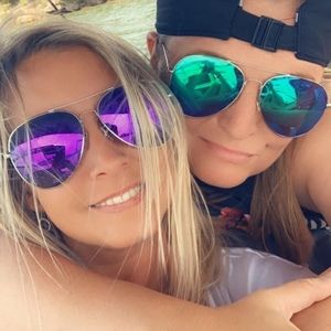 Meet your Posher, Brandy